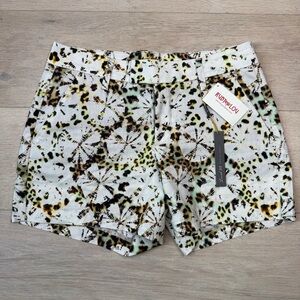 Level 99 Patterend Shorts